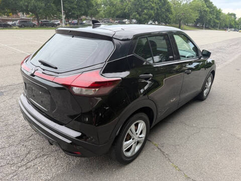 2021 Nissan Kicks S