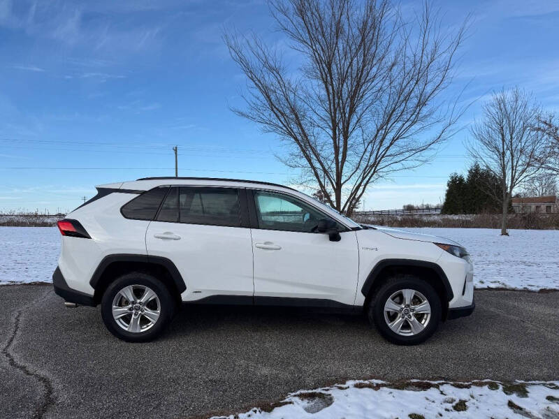 2021 Toyota RAV4 Hybrid LE