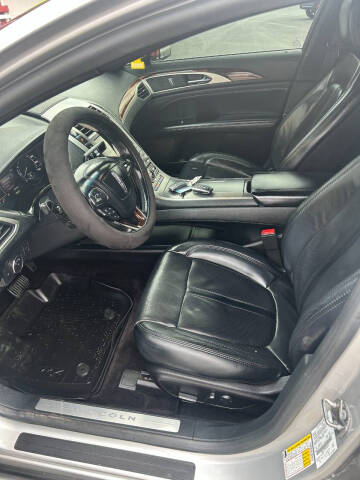 2017 Lincoln MKZ Reserve