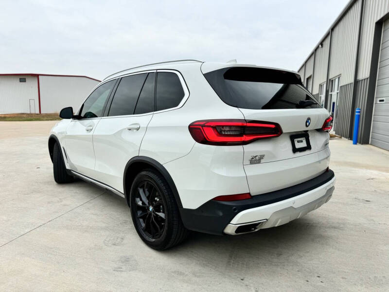 2019 BMW X5 40i photo 3