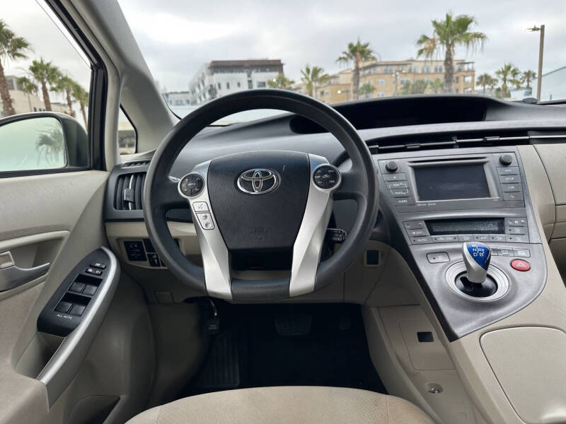 2013 Toyota Prius Three