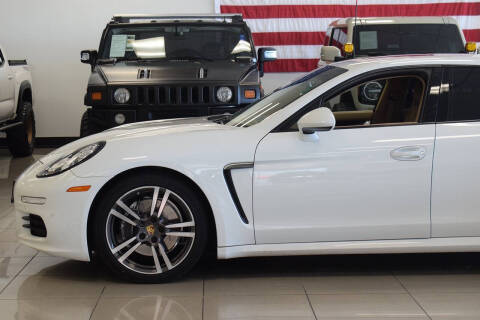 2016 Porsche Panamera 4