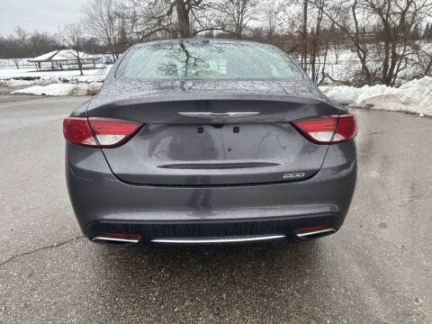 2015 Chrysler 200 Limited