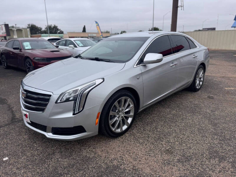 2018 Cadillac XTS Standard