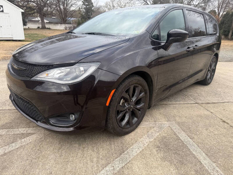 2018 Chrysler Pacifica Touring Plus