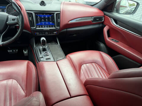 2017 Maserati Levante