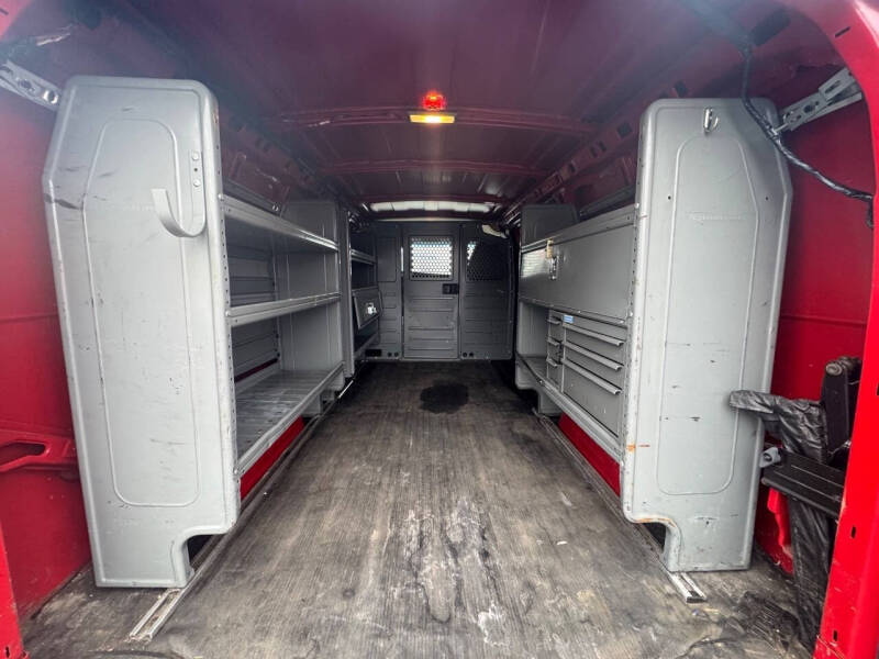 2011 Chevrolet Express 2500