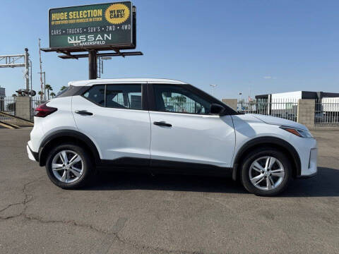 2025 Nissan Kicks Play S