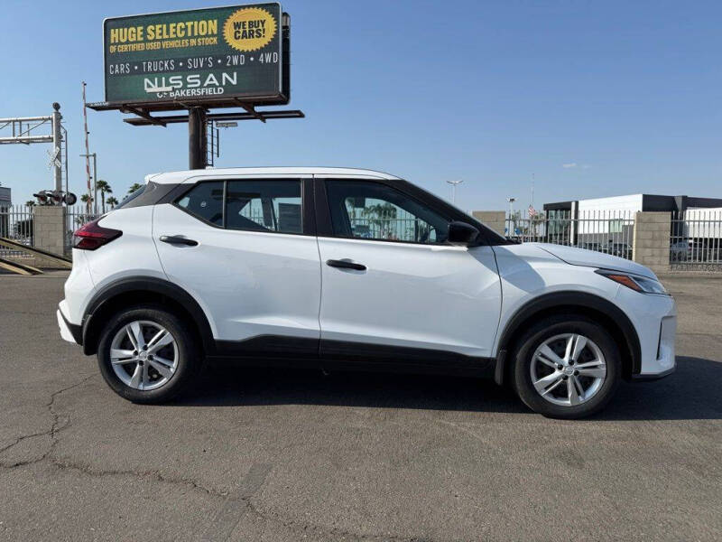 2025 Nissan Kicks Play S