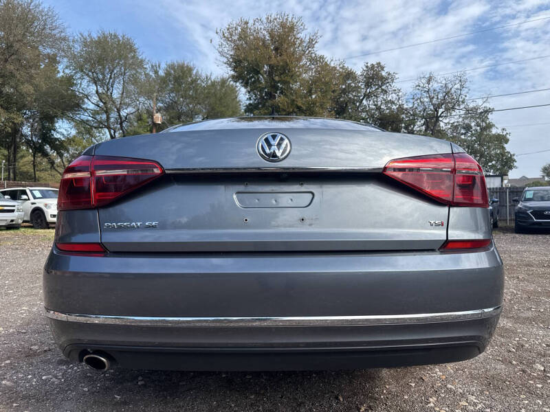 2017 Volkswagen Passat 1.8T SE