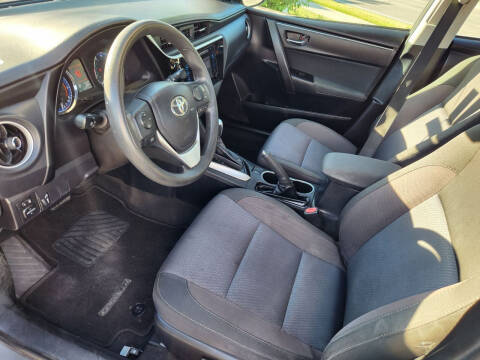 2018 Toyota Corolla LE