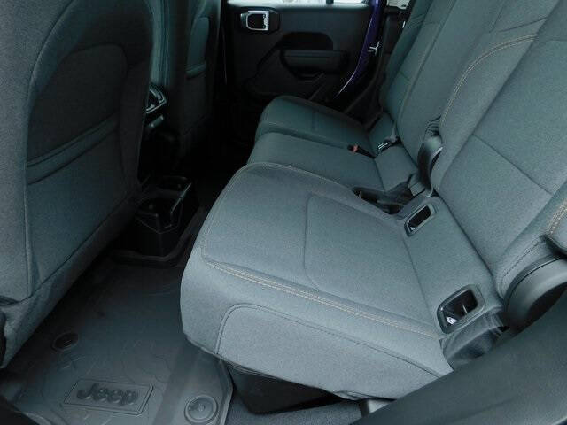 2026 Jeep Gladiator Willys