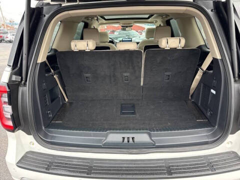 2024 Ford Expedition Platinum