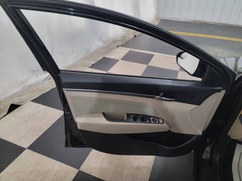 2017 Hyundai Elantra Value Edition