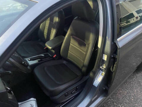 2022 Volkswagen Passat SE