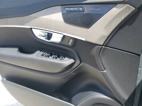 2024 Volvo XC90 B6 Ultimate Bright Theme 7P