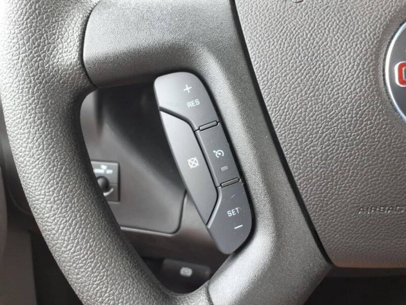 2026 GMC Savana 2500