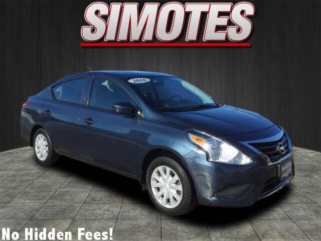 2016 Nissan Versa for sale at SIMOTES MOTORS in Minooka IL