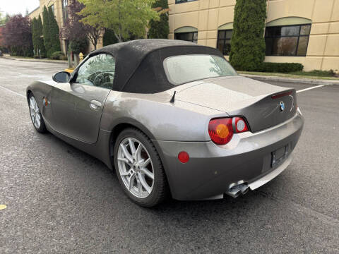 2004 BMW Z4 2.5i