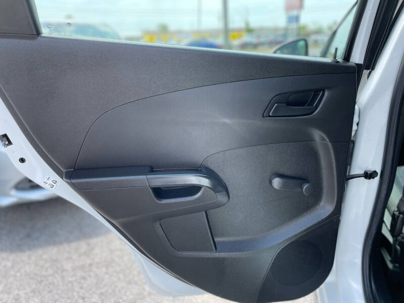 2017 Chevrolet Sonic LT Auto Fleet