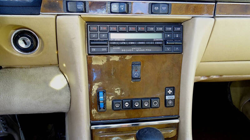 1989 Mercedes-Benz 560-Class 560 SL