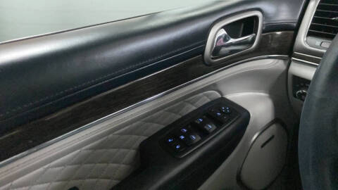 2017 Jeep Grand Cherokee Summit
