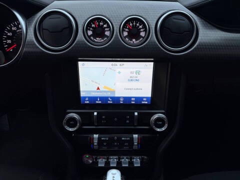 2022 Ford Mustang EcoBoost