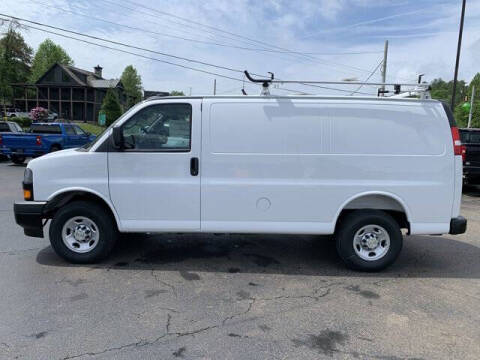 2025 Chevrolet Express 2500