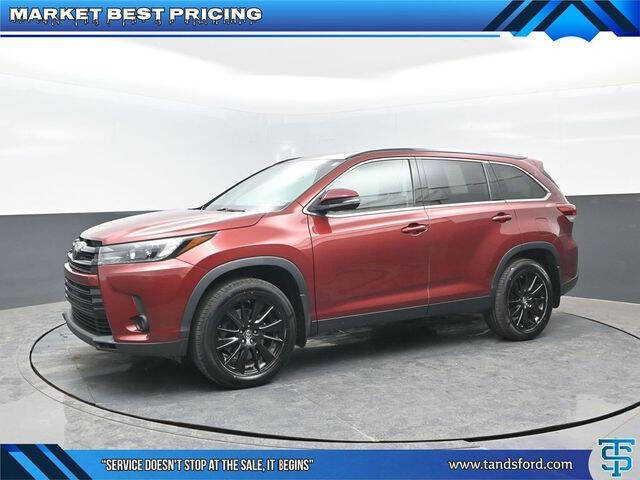 2019 Toyota Highlander SE