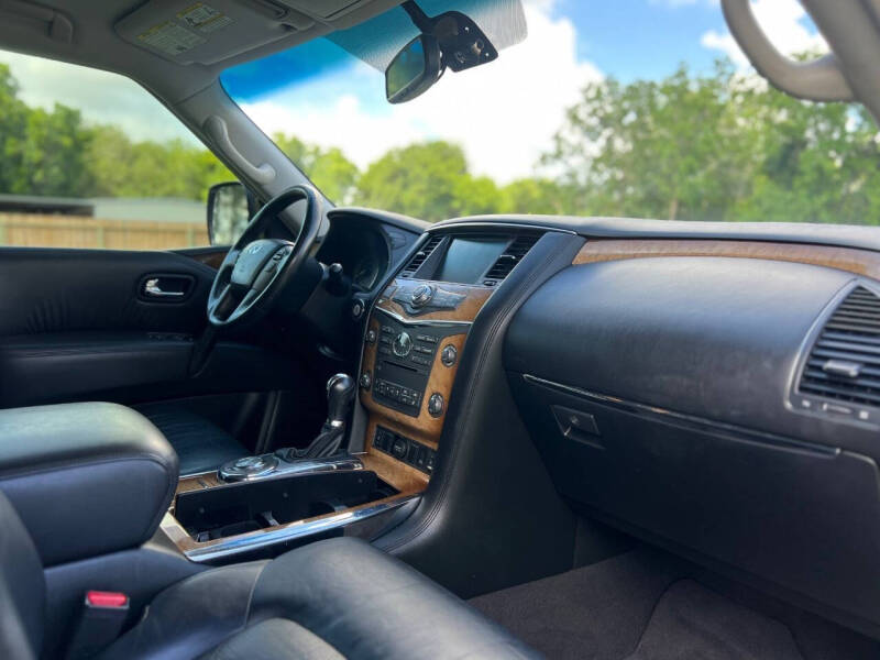 2014 Infiniti QX80