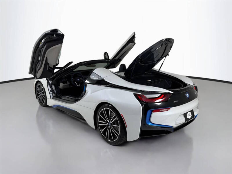 2019 BMW i8
