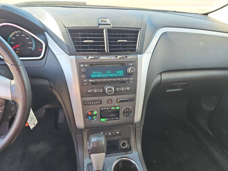 2011 Chevrolet Traverse LT