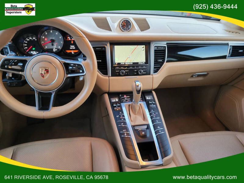 2015 Porsche Macan S