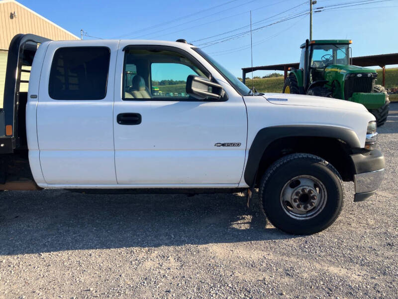 2001 Chevrolet Silverado null photo 8