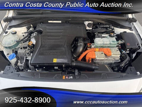 2019 Hyundai Ioniq Hybrid Blue