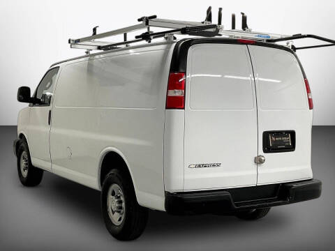 2021 Chevrolet Express 2500