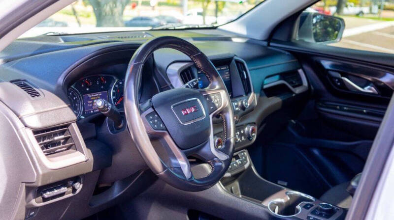 2022 GMC Terrain AT4