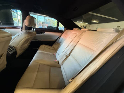 2012 Mercedes-Benz S-Class S 550