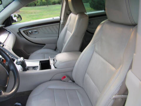 2010 Ford Taurus Limited