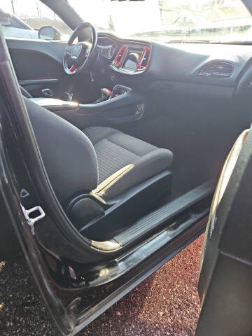 2019 Dodge Challenger SXT