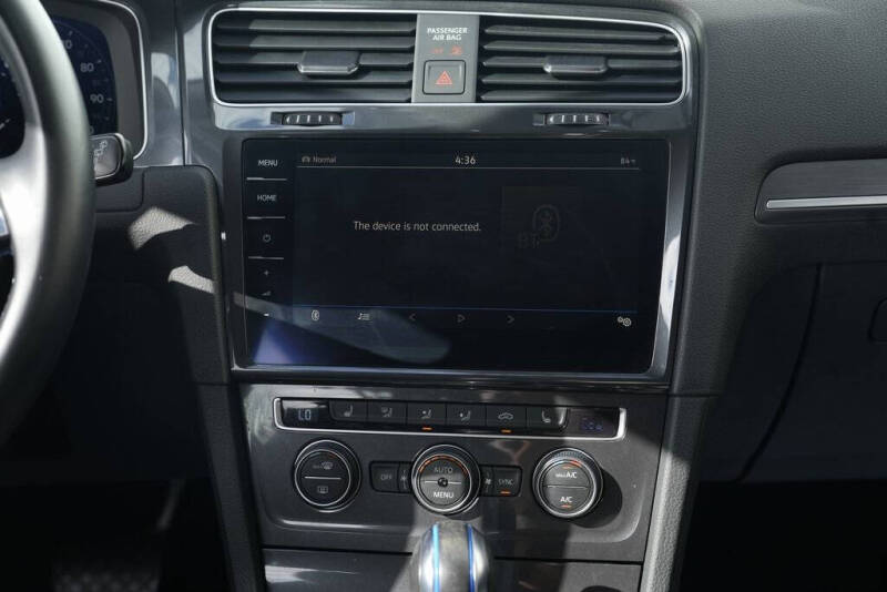 2019 Volkswagen e-Golf SEL Premium