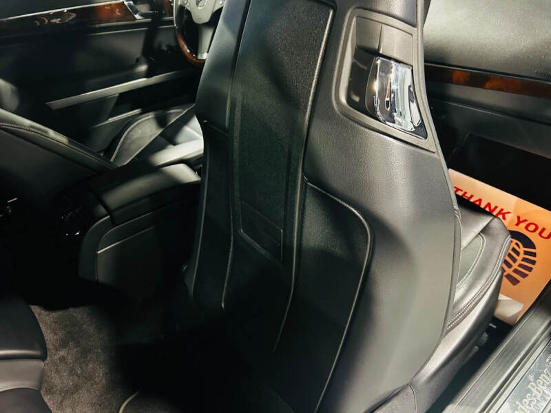 2011 Mercedes-Benz E350