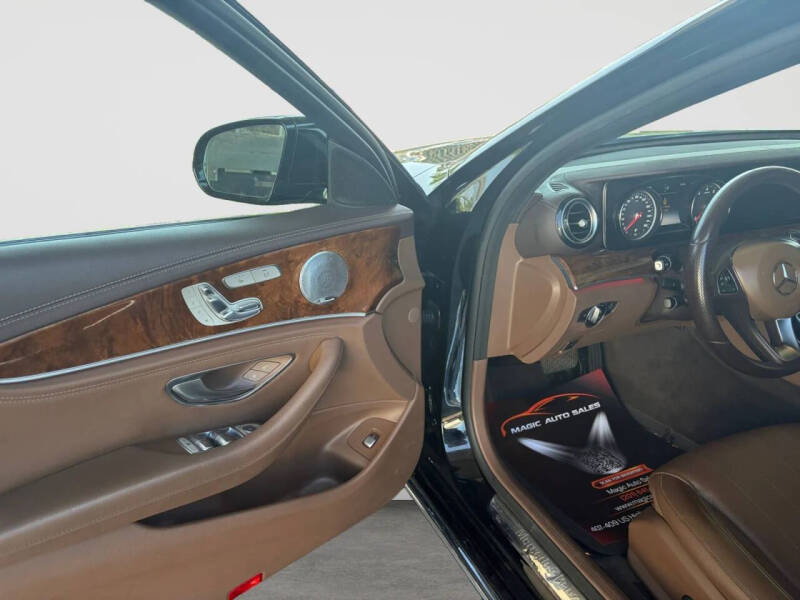 2017 Mercedes-Benz E-Class E 300 4MATIC