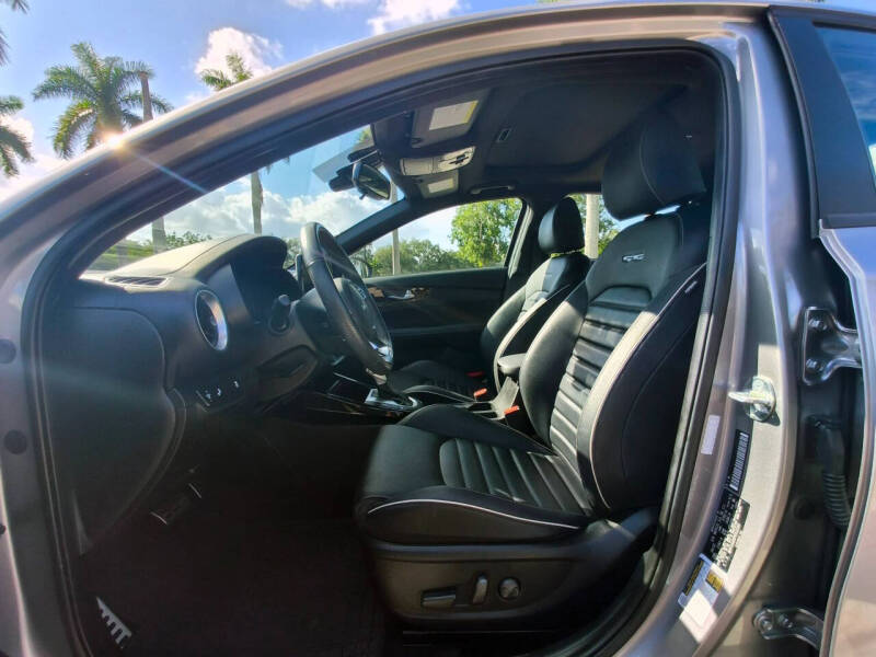 2023 Kia Forte GT-Line