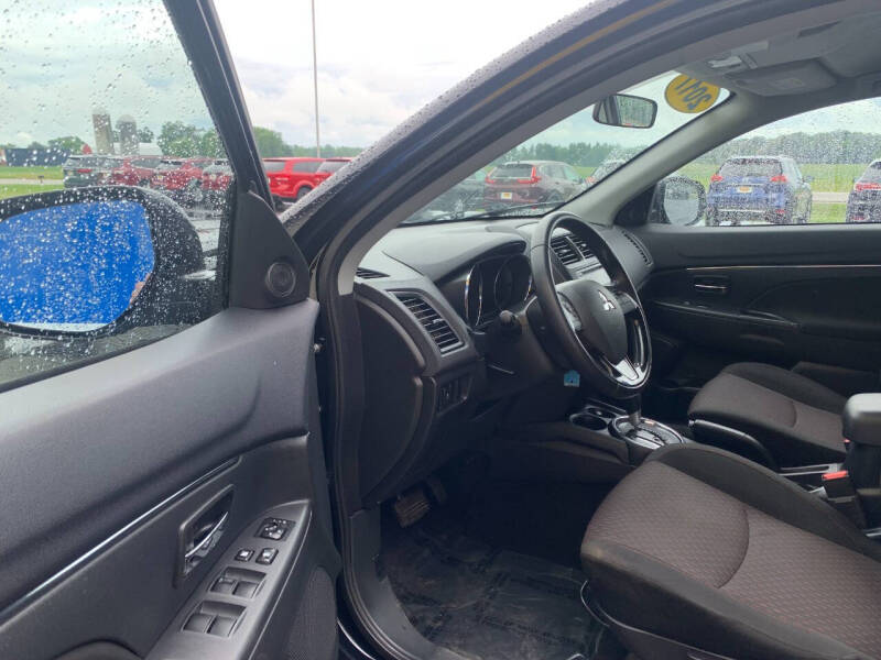 2017 Mitsubishi Outlander Sport ES