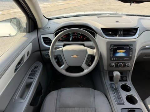 2016 Chevrolet Traverse LS
