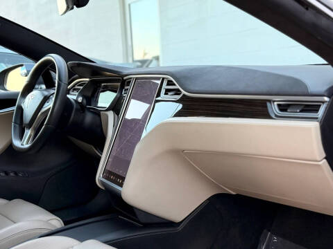2016 Tesla Model S
