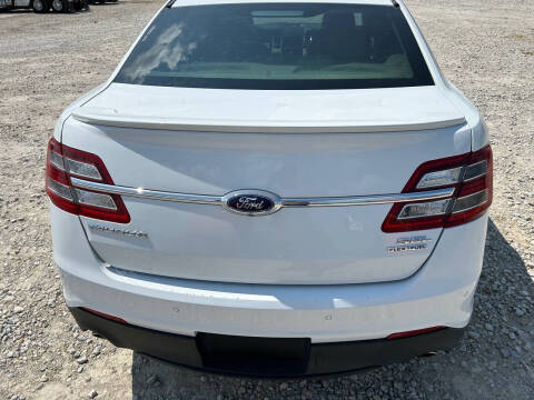2015 Ford Taurus SEL
