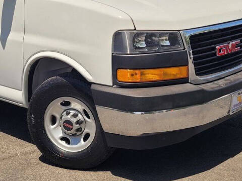 2021 GMC Savana 2500