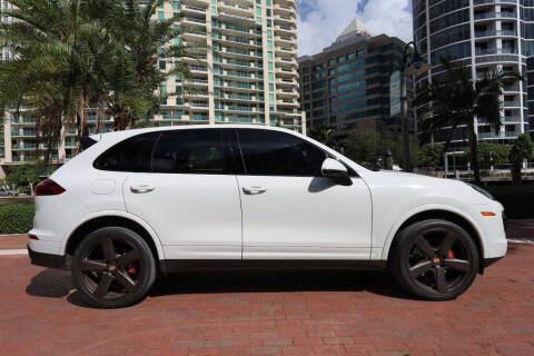 2018 Porsche Cayenne Platinum Edition